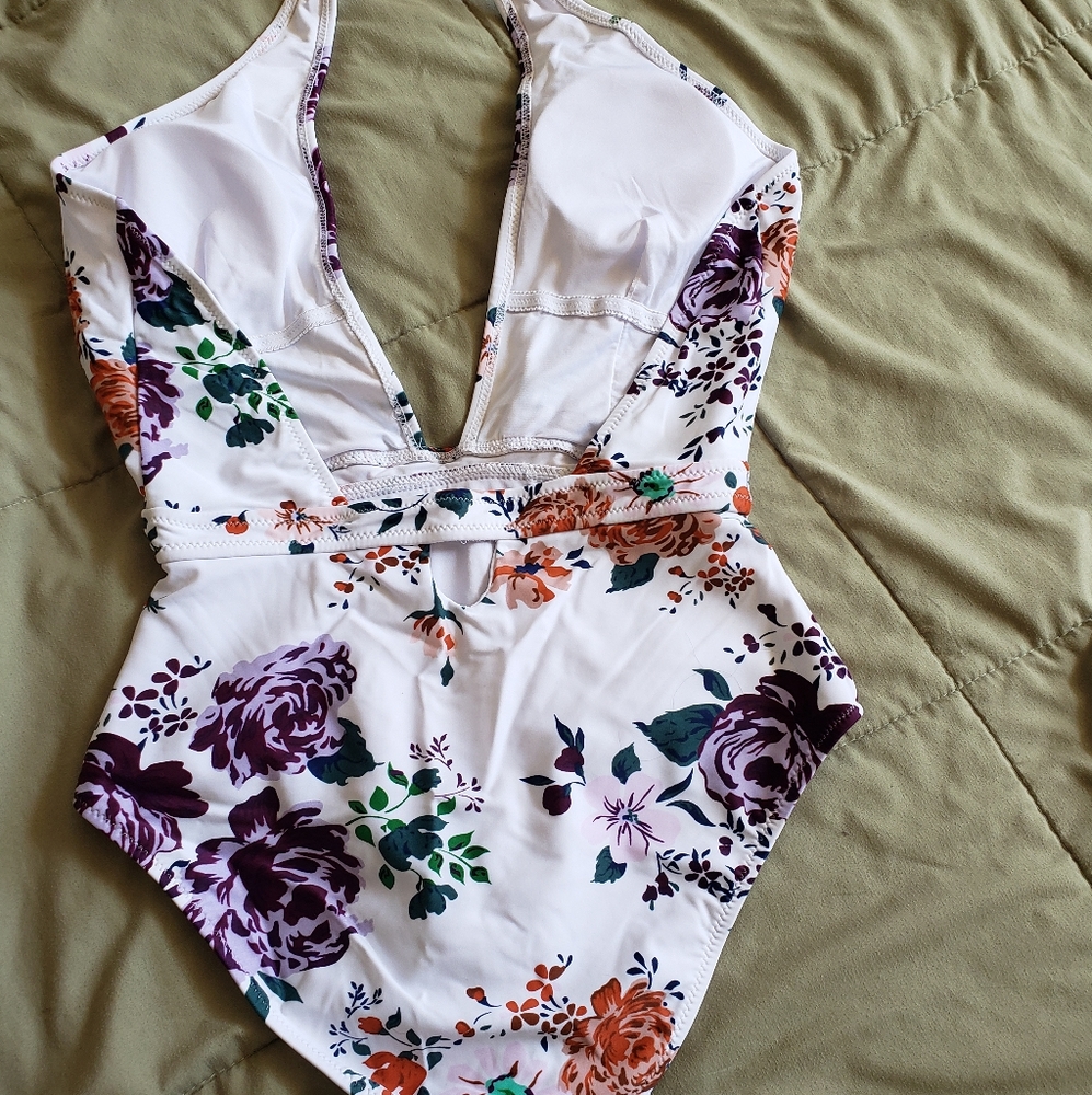 One piece Bathing Suit